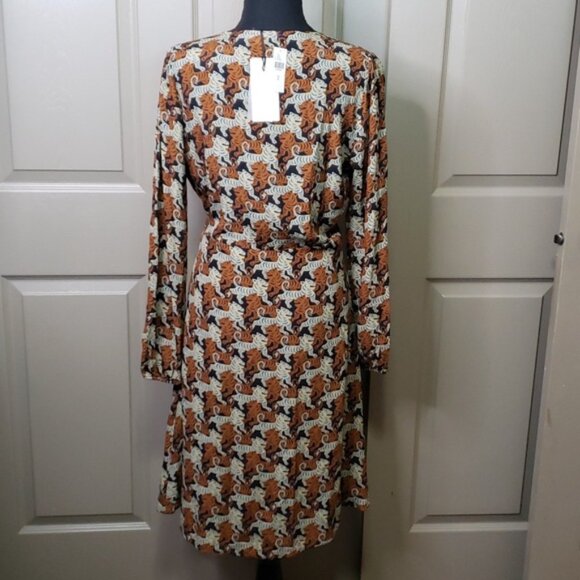 NWT ANTHROPOLOGY  Ottod'Ame Tigress long sleeve surplice neck tiger dress size 8 - Picture 4 of 9